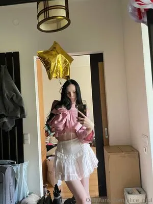 Alice Mul OnlyFans Leaked Free Thumbnail Picture - #6c9bJg0AjV