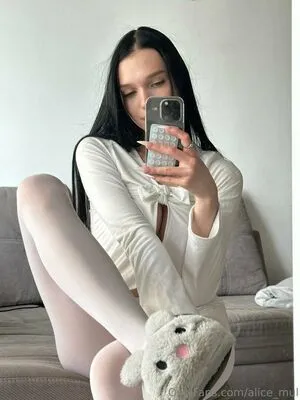 Alice Mul OnlyFans Leaked Free Thumbnail Picture - #GvYpDoJ1N5