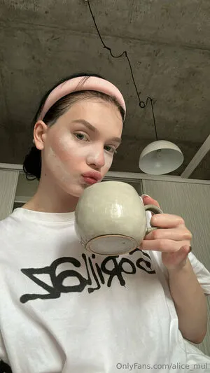 Alice Mul OnlyFans Leaked Free Thumbnail Picture - #beCI98hCCR