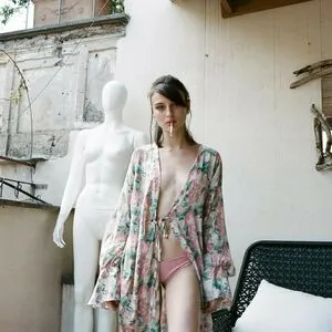 Alice Pagani OnlyFans Leaked Free Thumbnail Picture - #8E7VvmkdSD