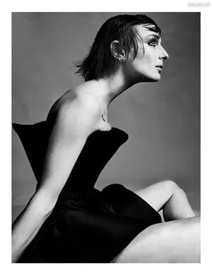 Alice Pagani OnlyFans Leaked Free Thumbnail Picture - #x4yswOwqge