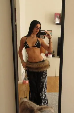 Alice Perego OnlyFans Leaked Free Thumbnail Picture - #1iAmCyNyhL