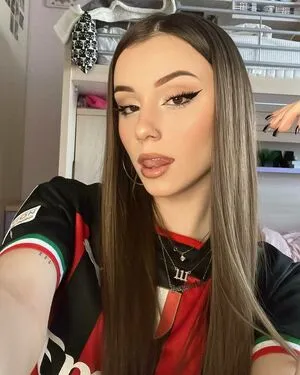 Alice Perego OnlyFans Leaked Free Thumbnail Picture - #Tr24apcoiV