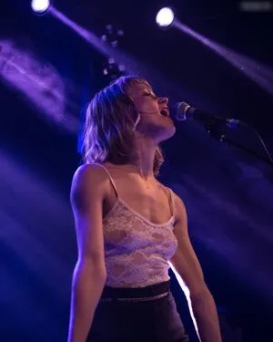 Alice Phoebe Lou OnlyFans Leaked Free Thumbnail Picture - #cD2OBXIuRx