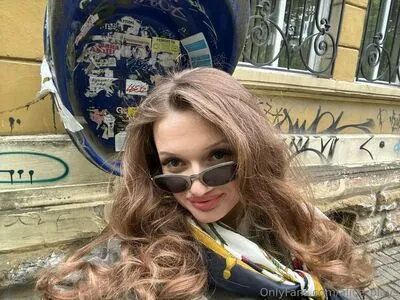 Alice Plays OnlyFans Leaked Free Thumbnail Picture - #iSpZBydcVL