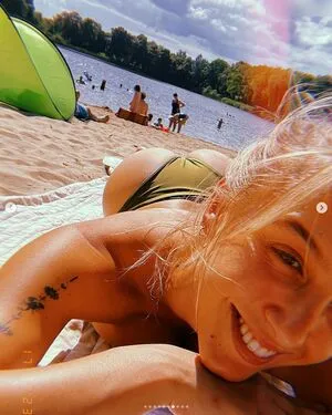 Alice Prejudice OnlyFans Leaked Free Thumbnail Picture - #J9exhRAOGo