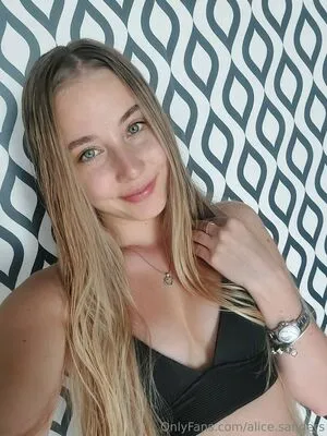 Alice Sanders OnlyFans Leaked Free Thumbnail Picture - #g7S7xah5nB