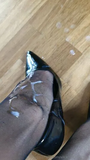 Alice Secrets Free OnlyFans Leaked Free Thumbnail Picture - #onxYmNXyyx