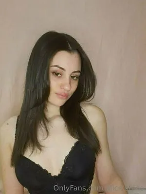 Alice Shine OnlyFans Leaked Free Thumbnail Picture - #bMyrKTx8ko