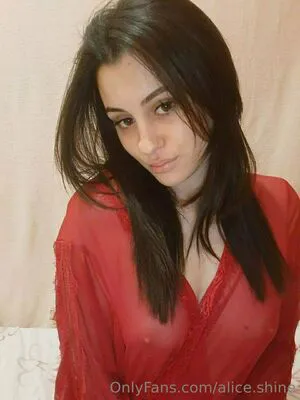 Alice Shine OnlyFans Leaked Free Thumbnail Picture - #naewg7lKJS