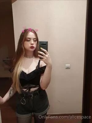 Alice Space OnlyFans Leaked Free Thumbnail Picture - #EFTP0VymiC