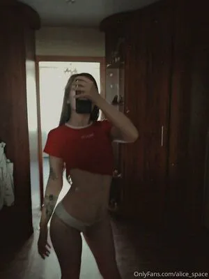 Alice Space OnlyFans Leaked Free Thumbnail Picture - #L3QktgWQos