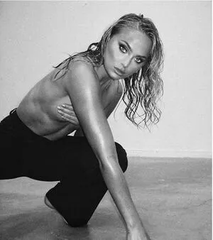 Alice Stenlf OnlyFans Leaked Free Thumbnail Picture - #0MUAk8L8Fa