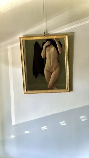 Alice White OnlyFans Leaked Free Thumbnail Picture - #b4xiOmn6IG