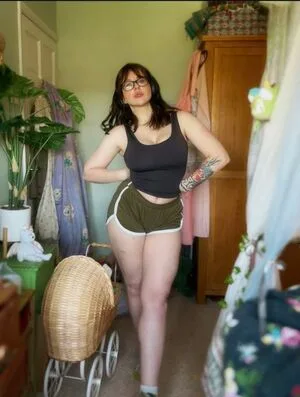 Alice Winterhold OnlyFans Leaked Free Thumbnail Picture - #GISNDoqRAD