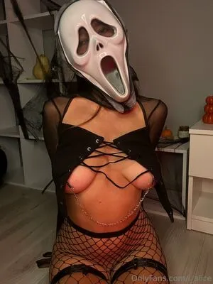 Alice OnlyFans Leaked Free Thumbnail Picture - #HxvaEPpsbE