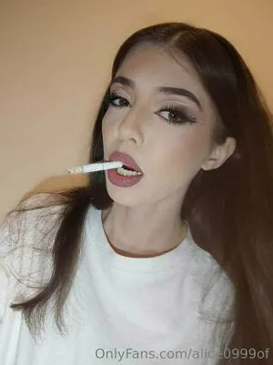 Alice0999of OnlyFans Leaked Free Thumbnail Picture - #doNlWUcAEL