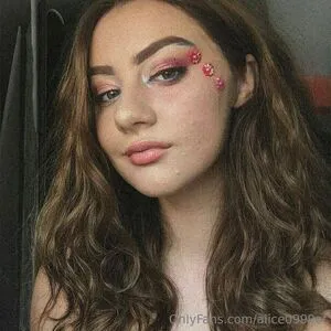 Alice0999of OnlyFans Leaked Free Thumbnail Picture - #nejD3IsnCq