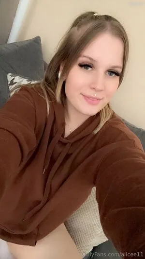 Alice11 OnlyFans Leaked Free Thumbnail Picture - #NhmkDgZrTQ