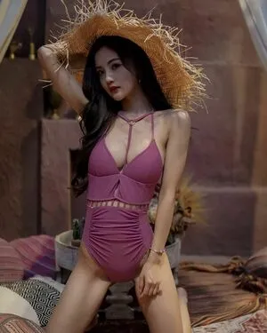 Alice821204 OnlyFans Leaked Free Thumbnail Picture - #dV2FvAMdHT