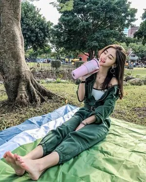 Alice821204 OnlyFans Leaked Free Thumbnail Picture - #yWhqKfP3Xr