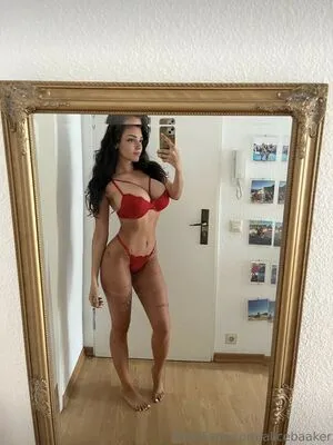 Alicebaaker OnlyFans Leaked Free Thumbnail Picture - #9y5WYqUhN1