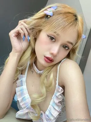 Aliceblondee OnlyFans Leaked Free Thumbnail Picture - #JSKGfWCFwU