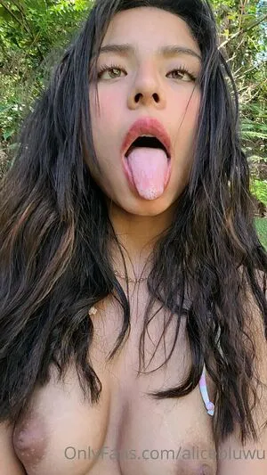 Alicebluwu OnlyFans Leaked Free Thumbnail Picture - #uKaZAGS0TQ