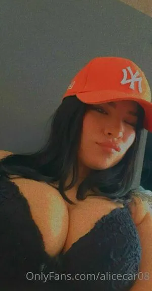 Alicecar08 OnlyFans Leaked Free Thumbnail Picture - #5FHKexWNve