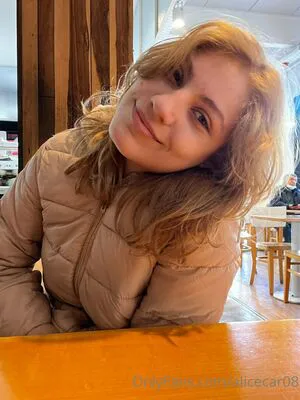 Alicecar08 OnlyFans Leaked Free Thumbnail Picture - #6dKmead7nM