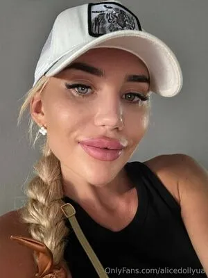 Alicedollyua OnlyFans Leaked Free Thumbnail Picture - #7RwmwDAPNN