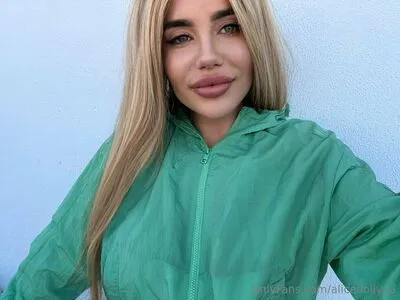 Alicedollyua OnlyFans Leaked Free Thumbnail Picture - #CNoMcYxBVG