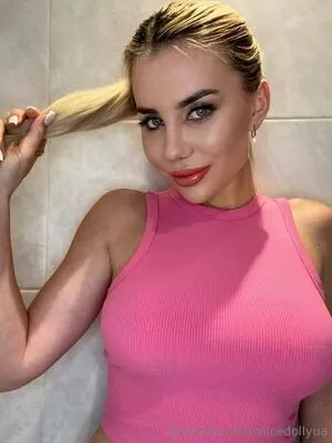 Alicedollyua OnlyFans Leaked Free Thumbnail Picture - #LkDOUSpek0