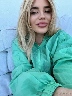 Alicedollyua OnlyFans Leaked Free Thumbnail Picture - #SqGHQYiKoq
