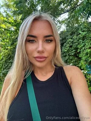 Alicedollyua OnlyFans Leaked Free Thumbnail Picture - #lO8PobJjb3