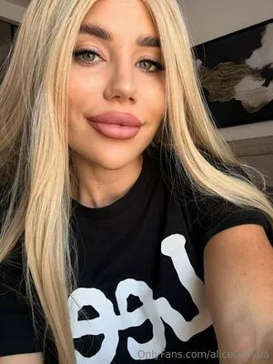 Alicedollyua OnlyFans Leaked Free Thumbnail Picture - #ltmhOXmY0s