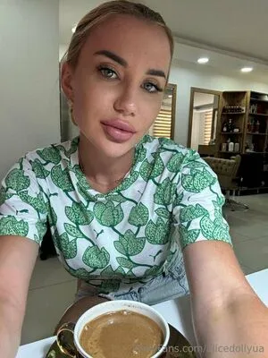 Alicedollyua OnlyFans Leaked Free Thumbnail Picture - #qoisaGBDKA
