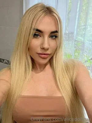 Alicedollyua OnlyFans Leaked Free Thumbnail Picture - #u7jk7HODi7