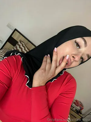 Alicee Kisss OnlyFans Leaked Free Thumbnail Picture - #89m1S3fCHb