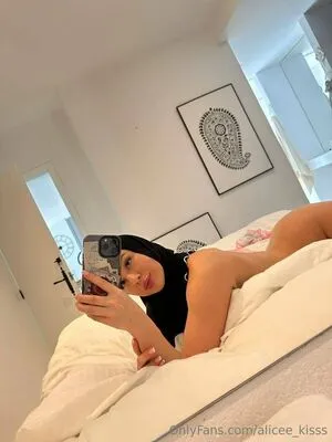 Alicee Kisss OnlyFans Leaked Free Thumbnail Picture - #GiOHtPPMZQ