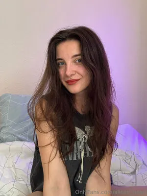 Alicee Pearl OnlyFans Leaked Free Thumbnail Picture - #LBT2EjAO1b