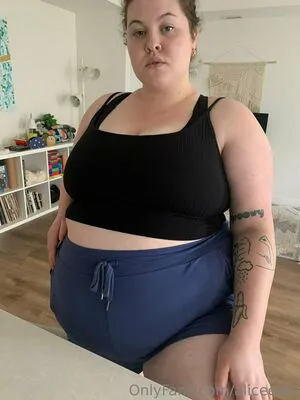 Aliceeats OnlyFans Leaked Free Thumbnail Picture - #EvSOD14t1R
