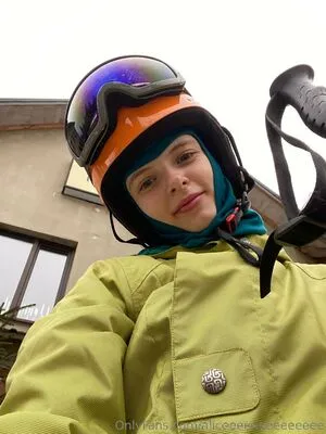 Aliceeeeeeeeeeeeee OnlyFans Leaked Free Thumbnail Picture - #pzubf4x5Sl