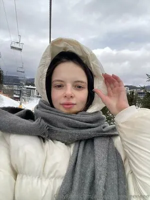 Aliceeeeeeeeeeeeee OnlyFans Leaked Free Thumbnail Picture - #zoH3WXtm2V