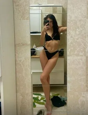Aliceeluvv3 OnlyFans Leaked Free Thumbnail Picture - #3gbSqJSTDw