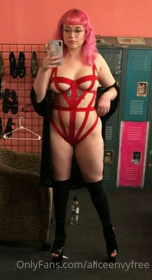 Aliceenvyfree OnlyFans Leaked Free Thumbnail Picture - #XCnd2Y358F