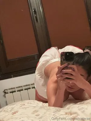 Aliceerae OnlyFans Leaked Free Thumbnail Picture - #4NnCnDtxjj