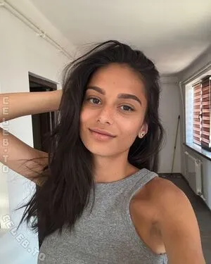 Aliceerae OnlyFans Leaked Free Thumbnail Picture - #9h3Lv8ZSt2