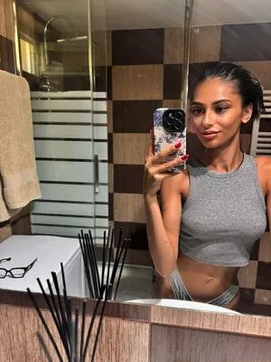 Aliceerae OnlyFans Leaked Free Thumbnail Picture - #v9yrscsaYd