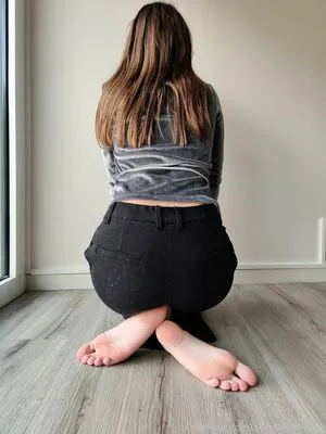 Alicefrenchfeet OnlyFans Leaked Free Thumbnail Picture - #5nUSWMZ0j3